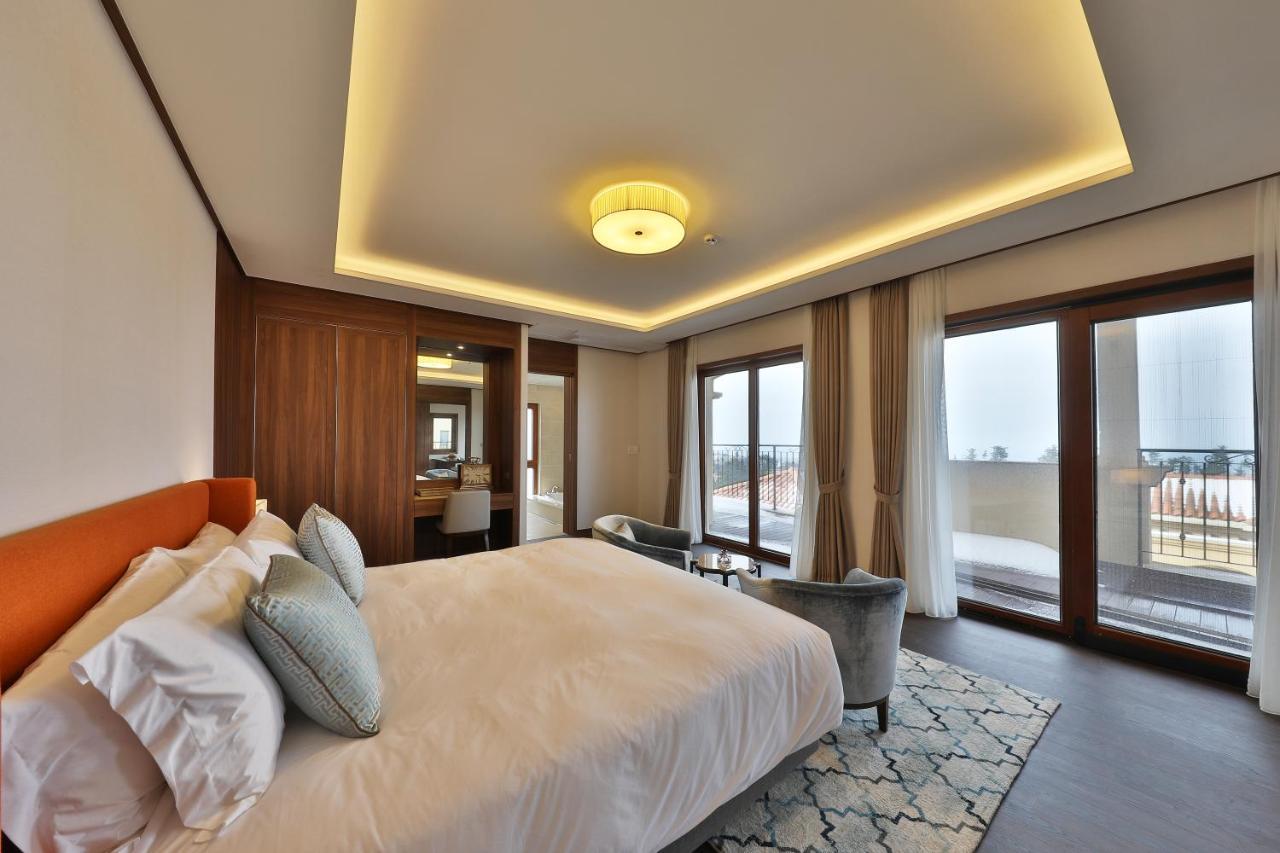 Camphortree Hotel And Resort Jeju Exterior photo